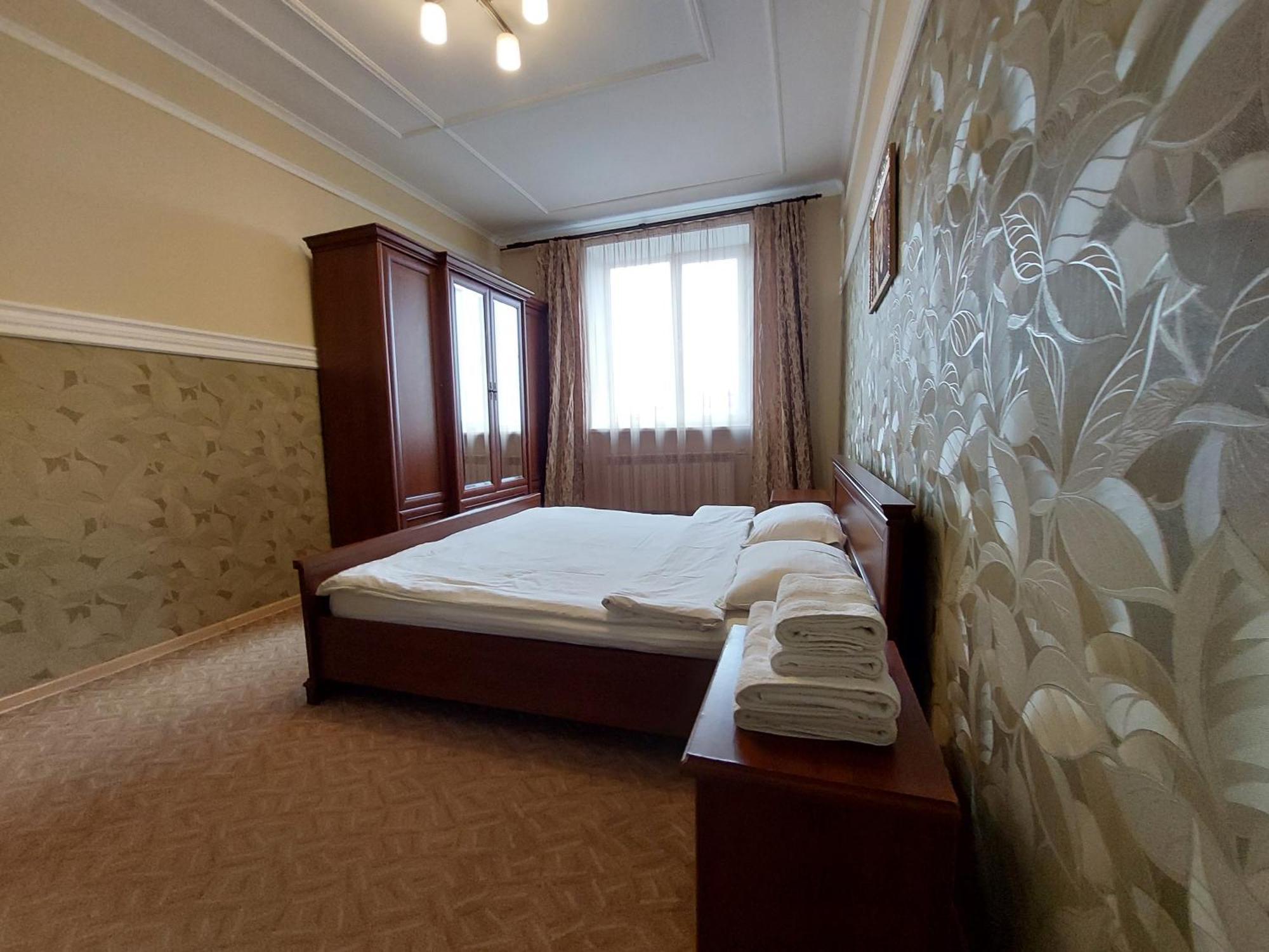 Двокімнатні Апартаменти У Центрі Lutsk Exterior photo